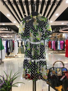 广州纪优希 品牌折扣货源，剪标女装批发直销新选择